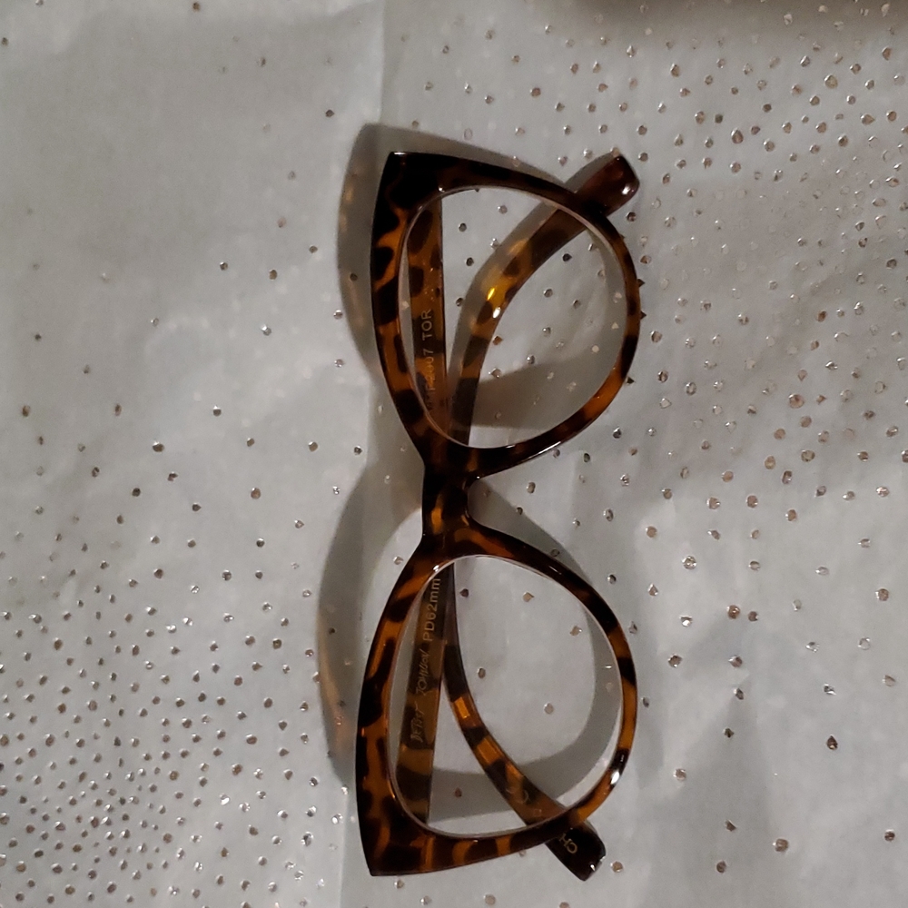 NEW! Betsey Johnson Reading Glasses